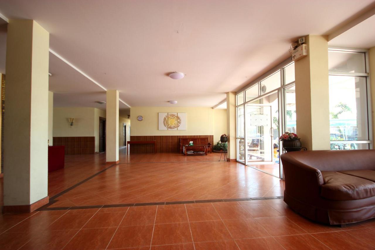 Hotel Matini Amata Ban Hua Phai Zewnętrze zdjęcie
